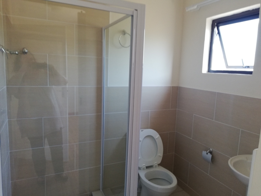 2 Bedroom Property for Sale in Cove Rock Eastern Cape